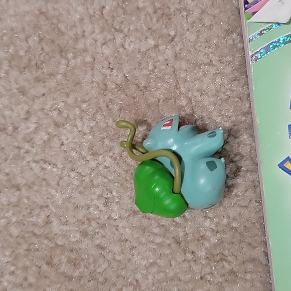 Pokemon Coins,figurine, Legendary and Mythical Guidebook - Picture 13 of 15